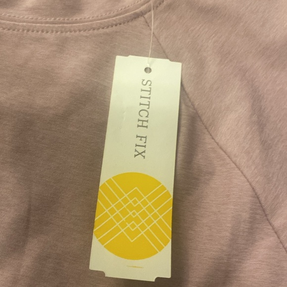 Stitch Fix Runway NWT Girls The Active Tulip Back Top sz large - Picture 9 of 9